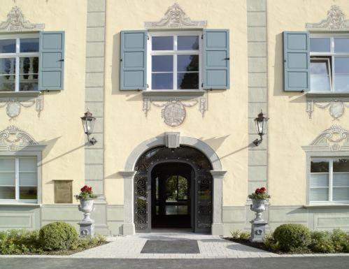 Schloss Neutrauchburg Isny im Allgäu Exterior foto